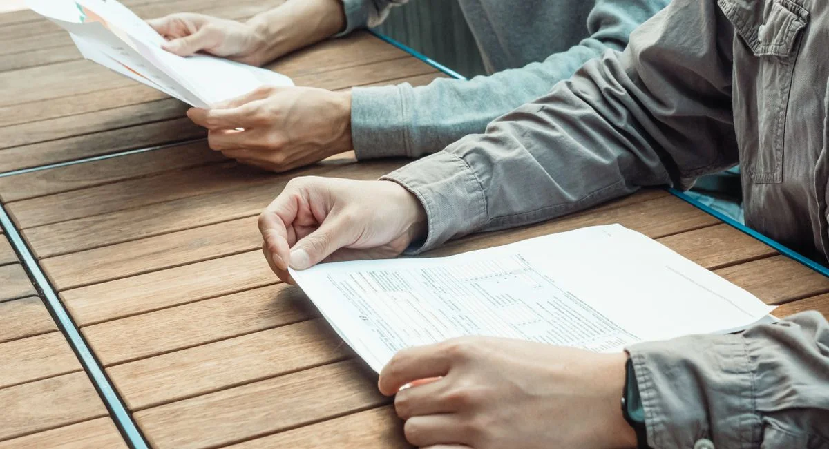 La régularisation des charges en copropriété pour le nouveau propriétaire : quelles règles et responsabilités ?